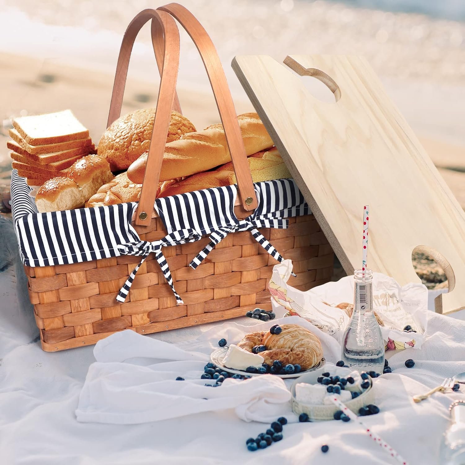 Comparing Top 3 Picnic Baskets: Traditional, Romantic, and Backpack